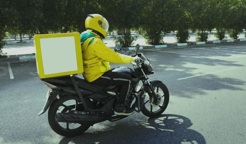 UAE: Restaurants, residents report cancelled orders over lack of delivery riders